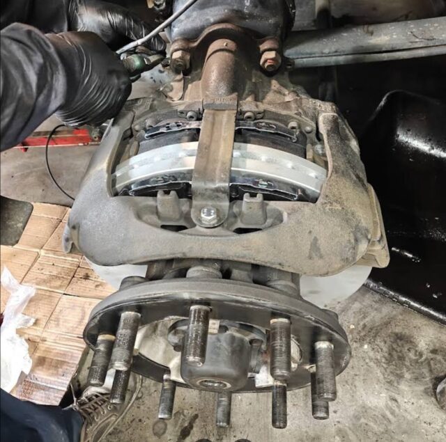 trailer brakes not releasing